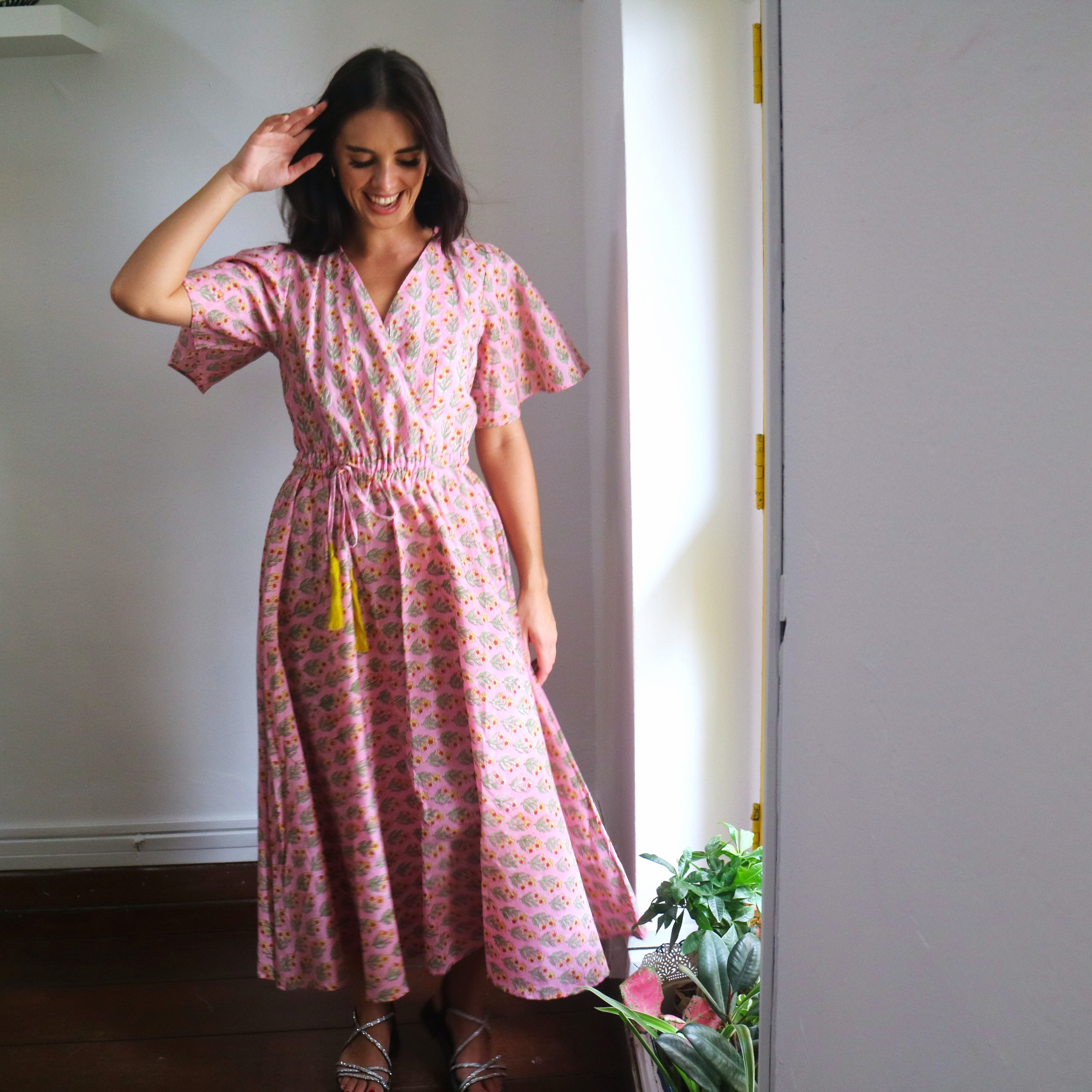 Flavias Flutter Sleeve Dress